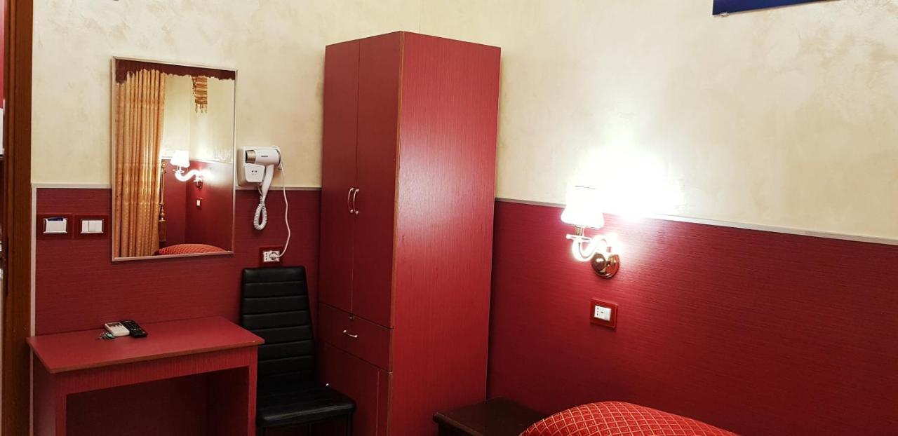 Vertex Palace Rome Extérieur photo